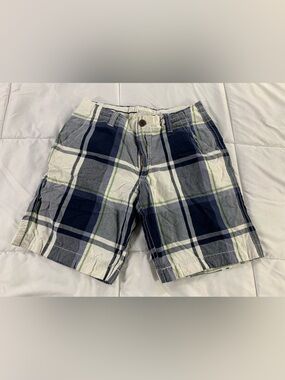 Pre loved AEROPOSTALE shorts mens size 32